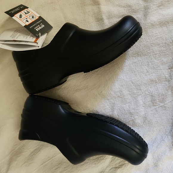 NWT Crocs pro ll work closely size 7 - Picture 2 of 4